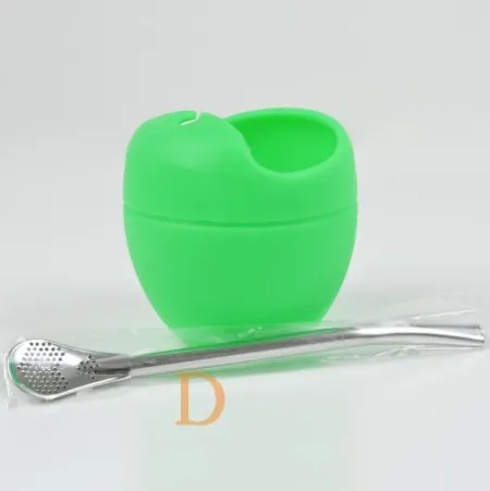 Mate Becher Silikon Delicatino GRÜN - mit Bombilla Cuchara 15,5cm (Extra flexibel)